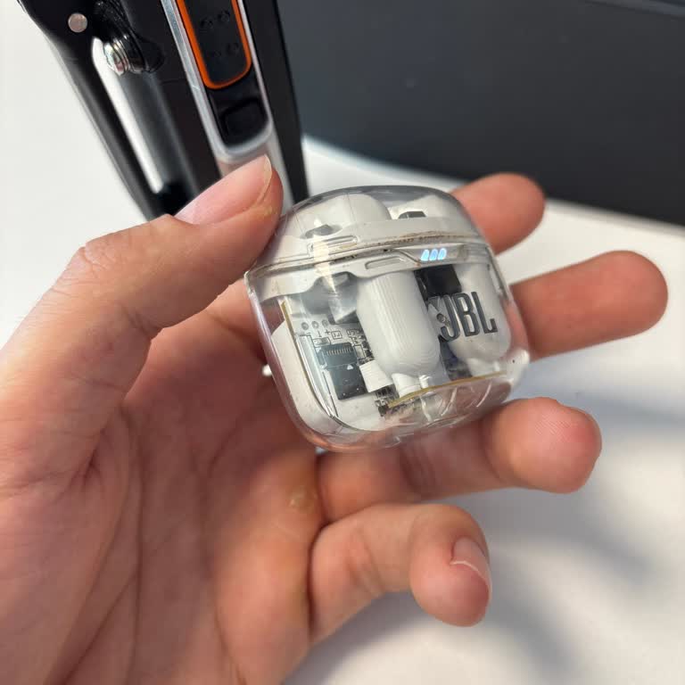 JBL Tune Flex Kulaklığım Şarj Olmuyor, Değişim İçin Yardım İstiyorum