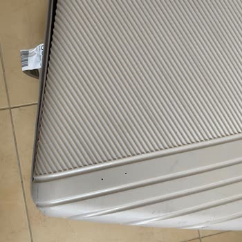 Yeni Alınan Bavulun Uçuş Sonrası Hasar Görmesi Ve Bilgilendirme Talebi