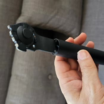 Adore'dan Aldığım Kanepe Sürekli Arızalanıyor, Sorunum Çözülmüyor