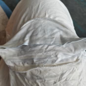 LCW Tesettür Mayosu Boya Akıtıyor Ve Lekeler Çıkmıyor