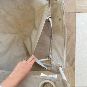 Quechua XL Kamp Sandalyesi Kısa Sürede Yırtıldı Ve Kullanılamaz Hale Geldi