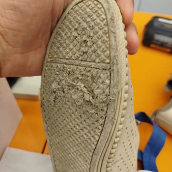 Kısa Sürede Tabanı Eriyen Ayakkabıya Kusur Bulunmadı