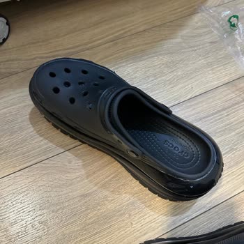 Crocs Terlik Kısa Sürede Deforme Oldu, Boyner Ve Crocs Sorumluluk Almadı
