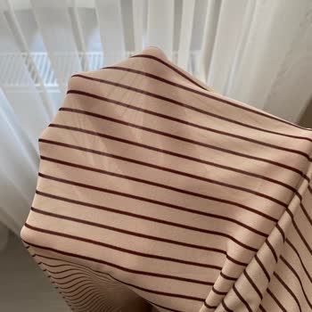 Aldığım Elbise Beklentileri Karşılamadı: Şeffaf Ve Yanıltıcı Ürün, İade Talebim Reddedildi