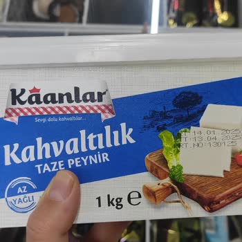 A101'de Tarihi Geçmiş Ürünlerin İndirimle Satılması Müşteri Güvenini Sarsıyor