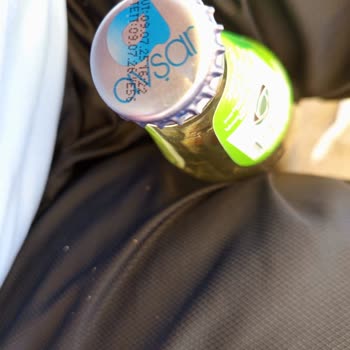 İçecek Şişesinde Yeşil Partikül Sorunu Endişelendiriyor