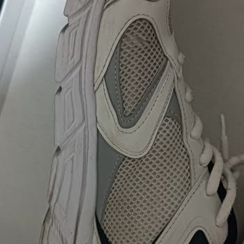 3 Ayda Yırtılan Ayakkabı İçin FLO'dan Olumsuz Sonuç!