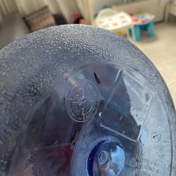 Damacana Suyun İçinde Pislik Çıkması Mağduriyet Yarattı