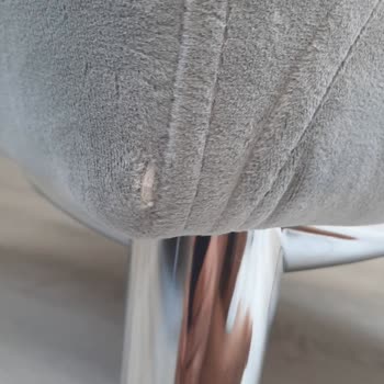 Sıfır Alınan Koltuk Delikli Çıktı Değişim Talebim Reddedildi