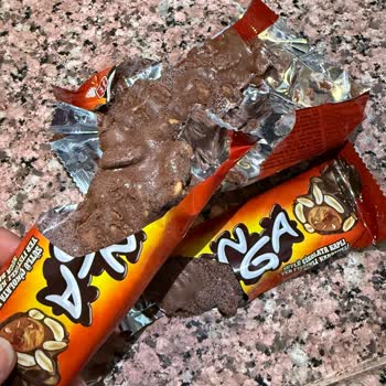 Tarihi Geçmemiş Eti Canga Çikolatalarında Küf Ve Beyaz Noktalar Hayal Kırıklığı Yarattı