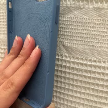 Apple Kılıfın Kısa Sürede Soyulması Ve Garanti Problemi