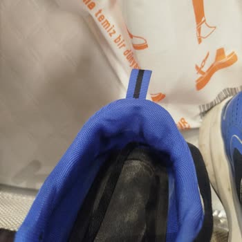 FLO Mağazasından Aldığım Ayakkabı Ayağımı Yaraladı, İnceleme Yetersiz