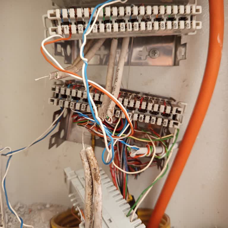 Habersiz Kablo Kesimiyle Mağdur Edildim!