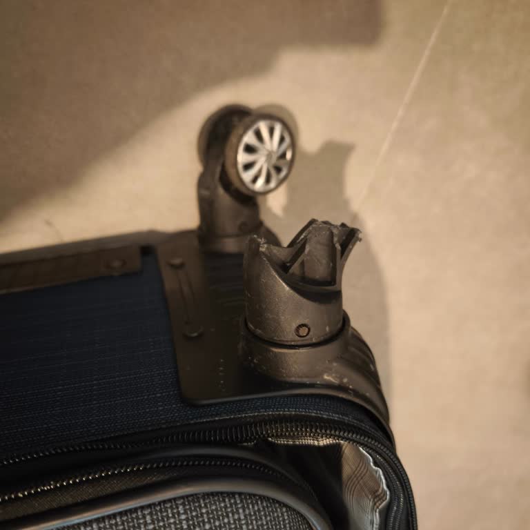 Uçuş Sonrası Valizimin Tekerleği Kırıldı, Tazminat Talebim Var