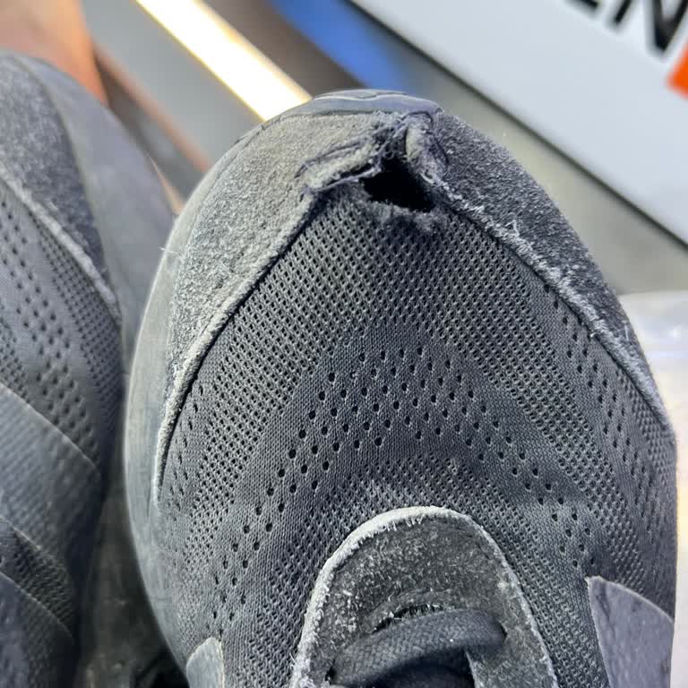 Kısa Sürede Hasar Gören Ayakkabının İadesi Reddedildi