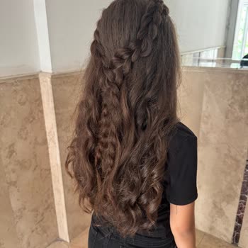 Kısa Sürede Bozulan Saç Modeline Yüksek Ücret