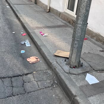 Sokağımızda Süregelen Kirlilik Ve Temizlik Eksikliği