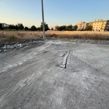 Kazı Çalışması Sonrası İnternet Kesintisi Ve Yol Sorunu