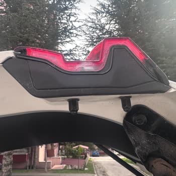 Yeni Araçta Garanti Dışı Bırakılan Stop Lambası Sorunu