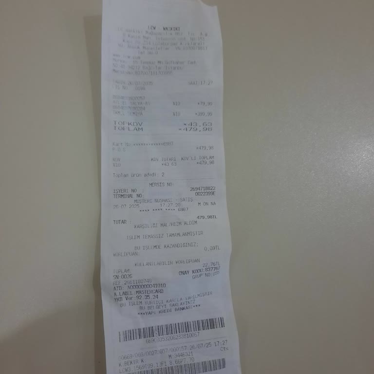 LCW Mağazasında Sırada Beklerken Haksızlık Ve Personel İlgisizliği Yaşadım