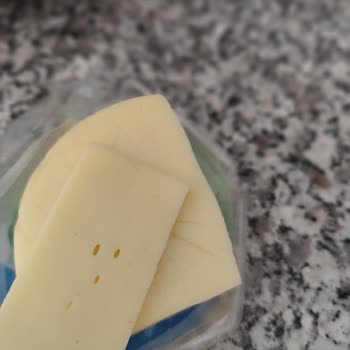 Mis Kaşar Peynirinden Kıl Çıkmasıyla Hayal Kırıklığı