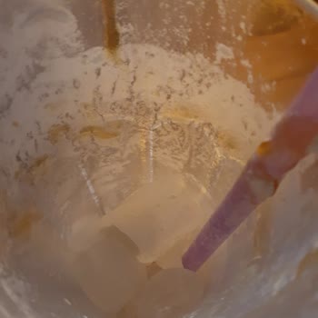 Buz Dolu İçecekler Ve Yüksek Fiyat Nedeniyle Hayal Kırıklığı