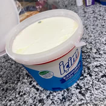 Aldığım Yoğurtta Kocaman Küf Çıktı Oğlumun Sağlığı Tehlikedeydi