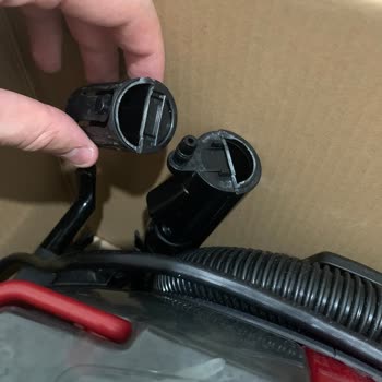 Bissell Spotclean Pro Makine Parçası Kırıldı, Destek Bekliyorum