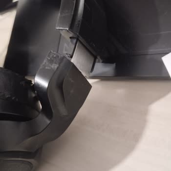 Rampage Kulaklığımın Derisi Soyuldu Yedek Parça Bulamıyorum