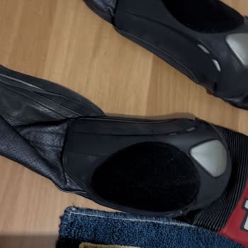 Aras Kargo’dan Aşırı Ücret Ve Hasarlı Teslimat Şoku!