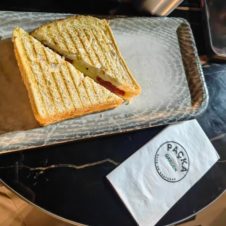 Paçka Garden Kafe & Restoran Basit Sunum Ve Memnuniyetsizlik!