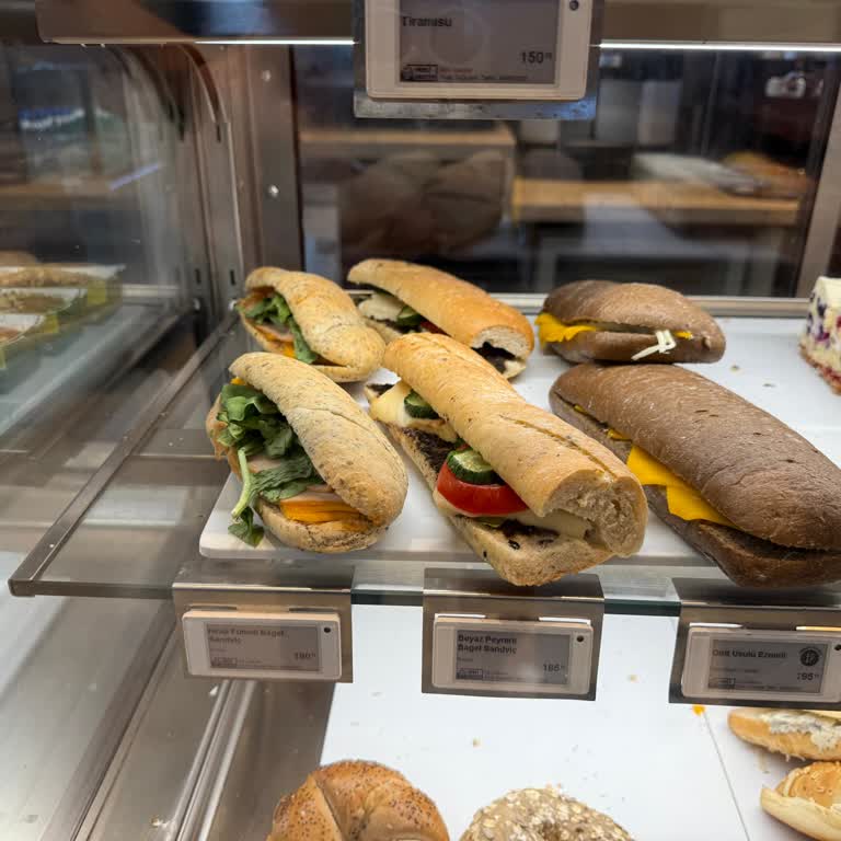 Soğuk Sandviçlerde Tazelik Sorunu Üzdü