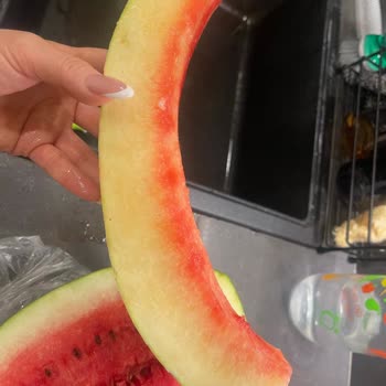 Migros'tan Aldığım Karpuzlar Hayal Kırıklığı Yaşattı: Hem Kalitesiz Hem Zahmetli İade Süreci