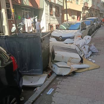 Şişli Belediyesi'nin Çöp Konteyneri Yerleşimi Halk Sağlığını Tehdit Ediyor