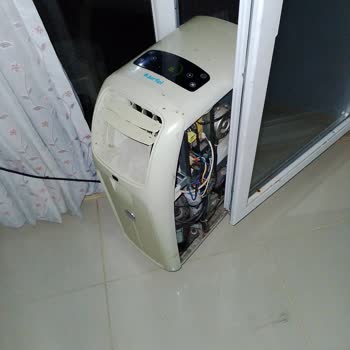 Airfel Portatif Klimamın Yan Ve Arka Kapakları İle Kumandası Eksik