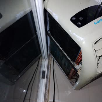 Airfel Portatif Klimamın Yan Ve Arka Kapakları İle Kumandası Eksik