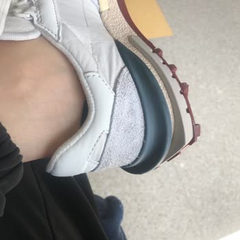 Bir Kere Giyilen Ayakkabının Rengi Değişti, Değişim Yapılmadı