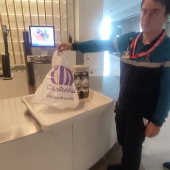 Gümrüksüz Mağaza Bilgilendirme Eksikliği Nedeniyle Alkol Ürünlerime El Konuldu