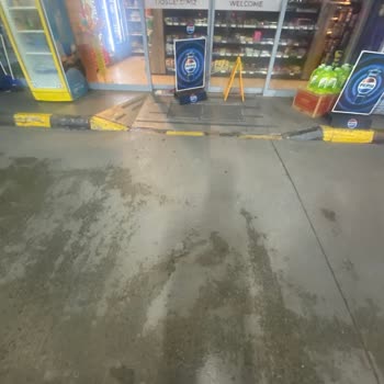 Alpet Esenyurt Markette Gece Kapanışı Mağduriyeti