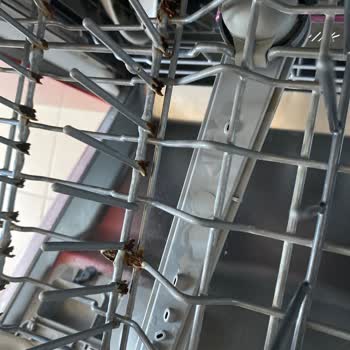Bulaşık Makinesi Sepet Tellerinin Paslanması Ve Yüksek Yedek Parça Fiyatı