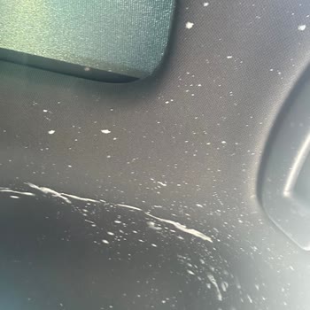 Kapalı Otoparkta Kısa Sürede Patlayan Kefir Arabamı Mahvetti