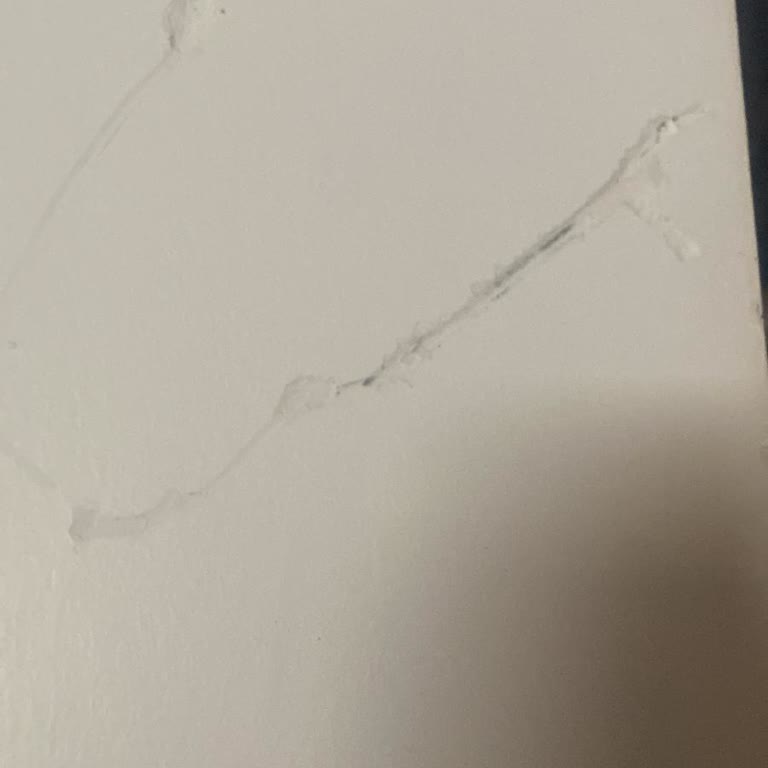 Montaj Sonrası Duvar Hasarı Ve Yetersiz Müşteri Hizmeti Deneyimi