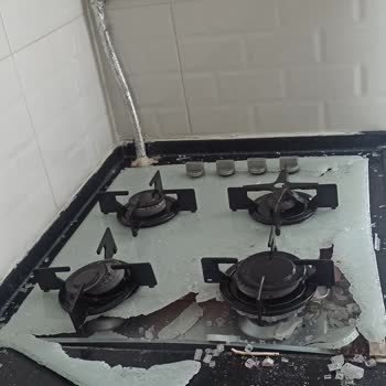 Ankastre Ocak Camı Patladı, Servis Ve Güvenlik Sorunu Yaşadık