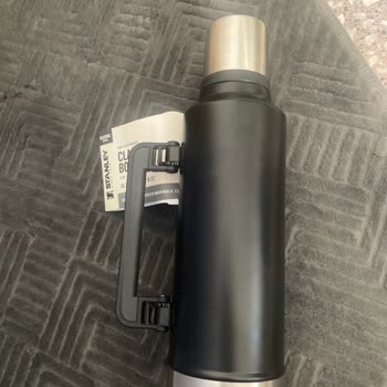 Stanley Termosumda Yoğun Tiner Kokusu Var, Çözüm Bulunamıyor