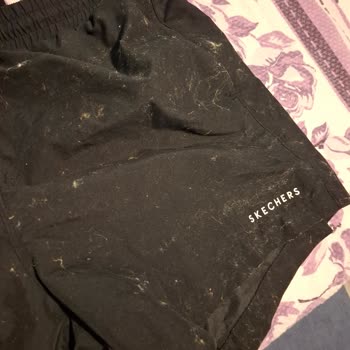Skechers Deniz Şortunda Hızlı Tüylenme Ve Toz Toplanması Sorunu