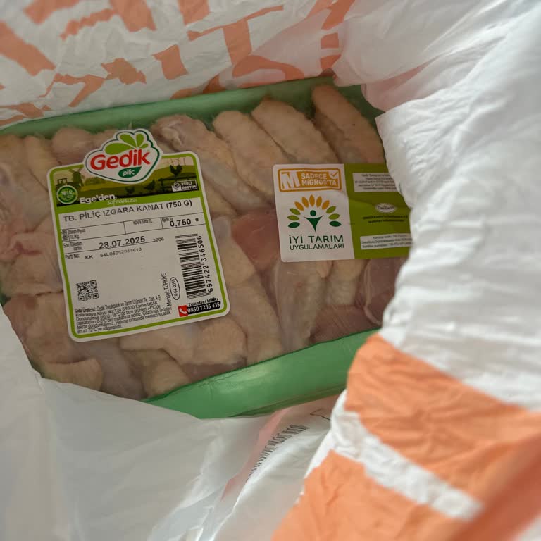 Migros Hemen Bozuk Tavukları İade Almıyor
