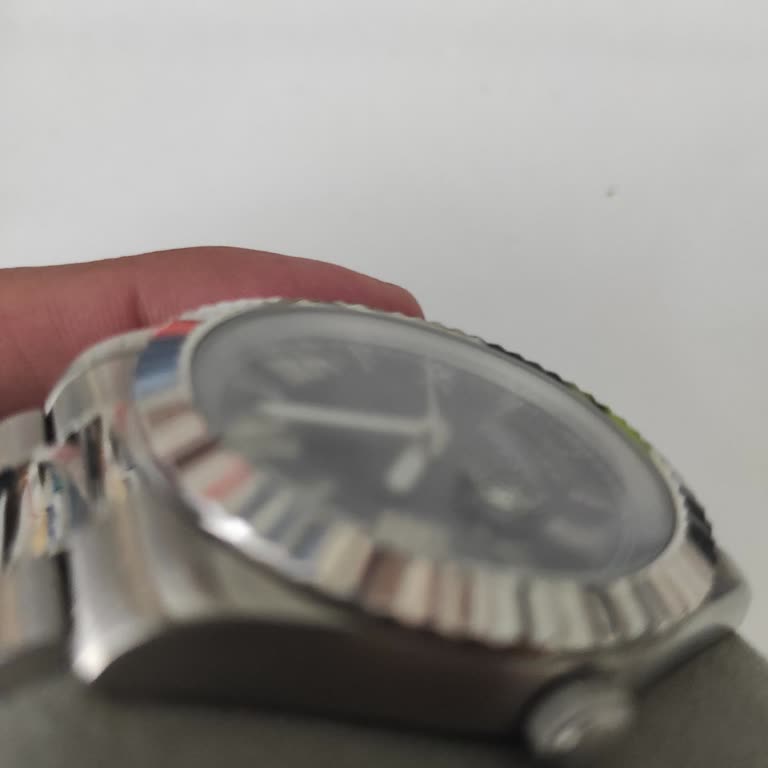 Su Geçirmez Özellikli Saatte Hayal Kırıklığı Ve Yüksek Servis Ücreti