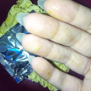 BİM'den Aldığım Noodle'ın Paketi Yağ İçindeydi