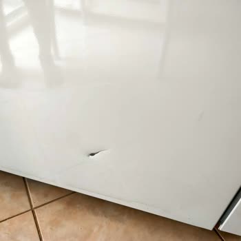 Yeni Alınan Buzdolabı Darbeli Çıktı, Değişim Talebime Dönüş Yapılmadı