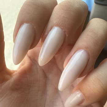 Protez Tırnak Uygulamasında Kötü Deneyim Ve Olumsuz Davranış